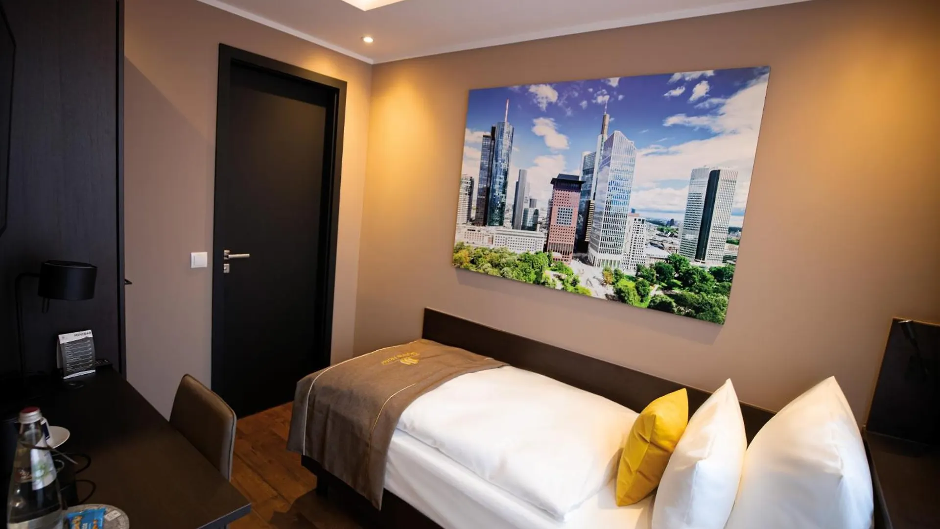 Skyline Hotel City Frankfurt Frankfurt am Main Germany